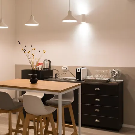 B&B Boutique Four Rooms Bari-3